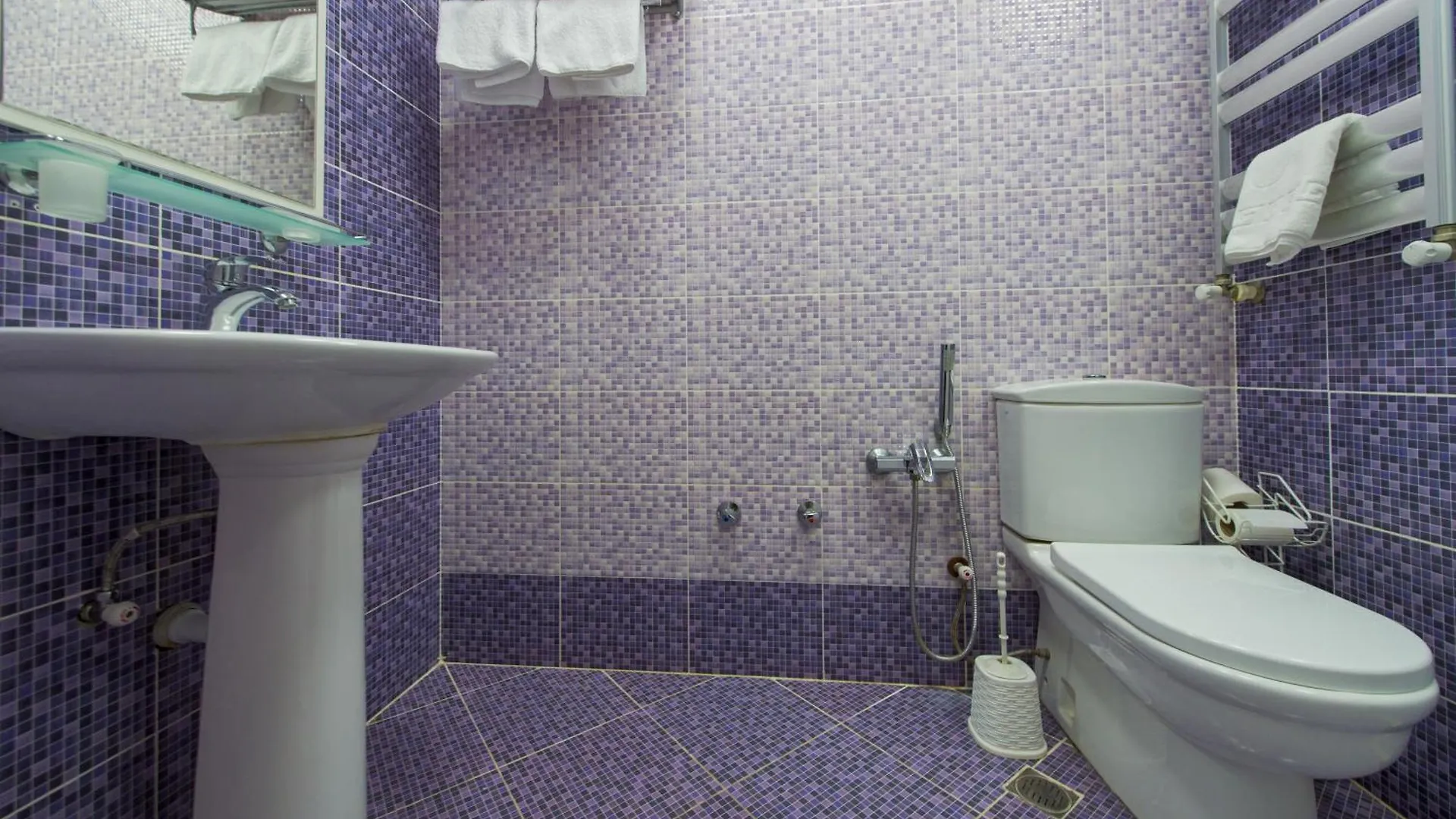 Two Seasons Boutique Hotel Baky 3*,  Azerbaigian