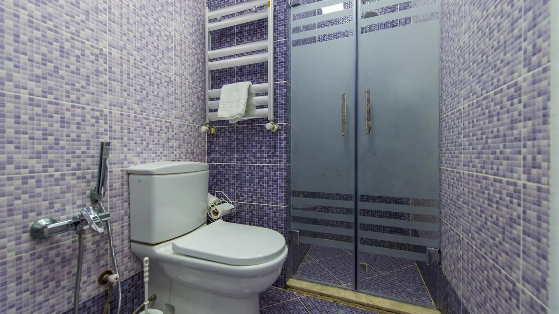 Two Seasons Boutique Hotel Baky