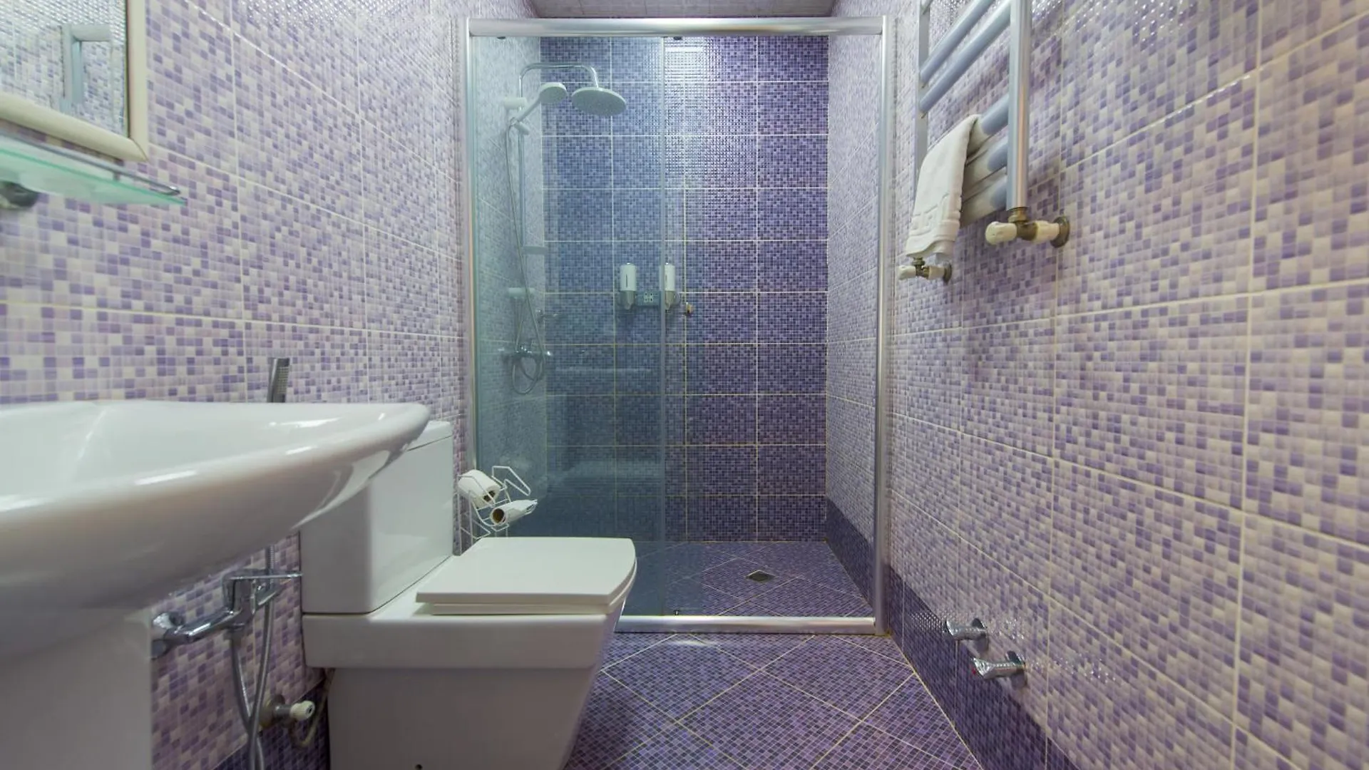 Two Seasons Boutique Hotel Baky