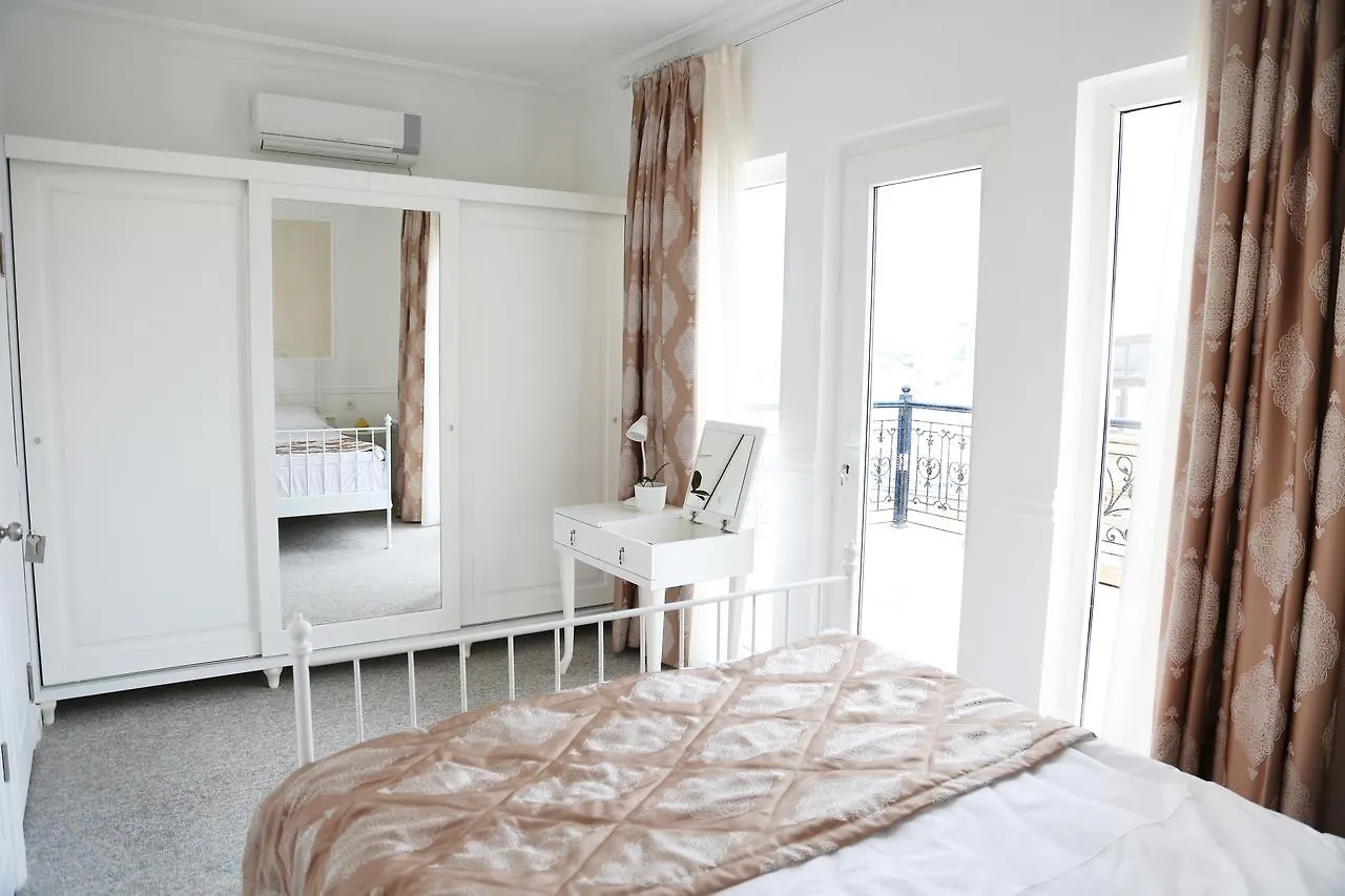 Two Seasons Boutique Hotel Baku