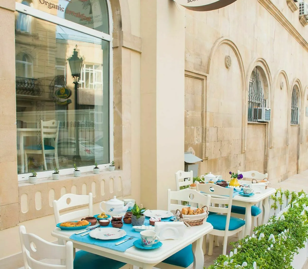 Two Seasons Boutique Hotel Baku 4*,  Azerbaijan