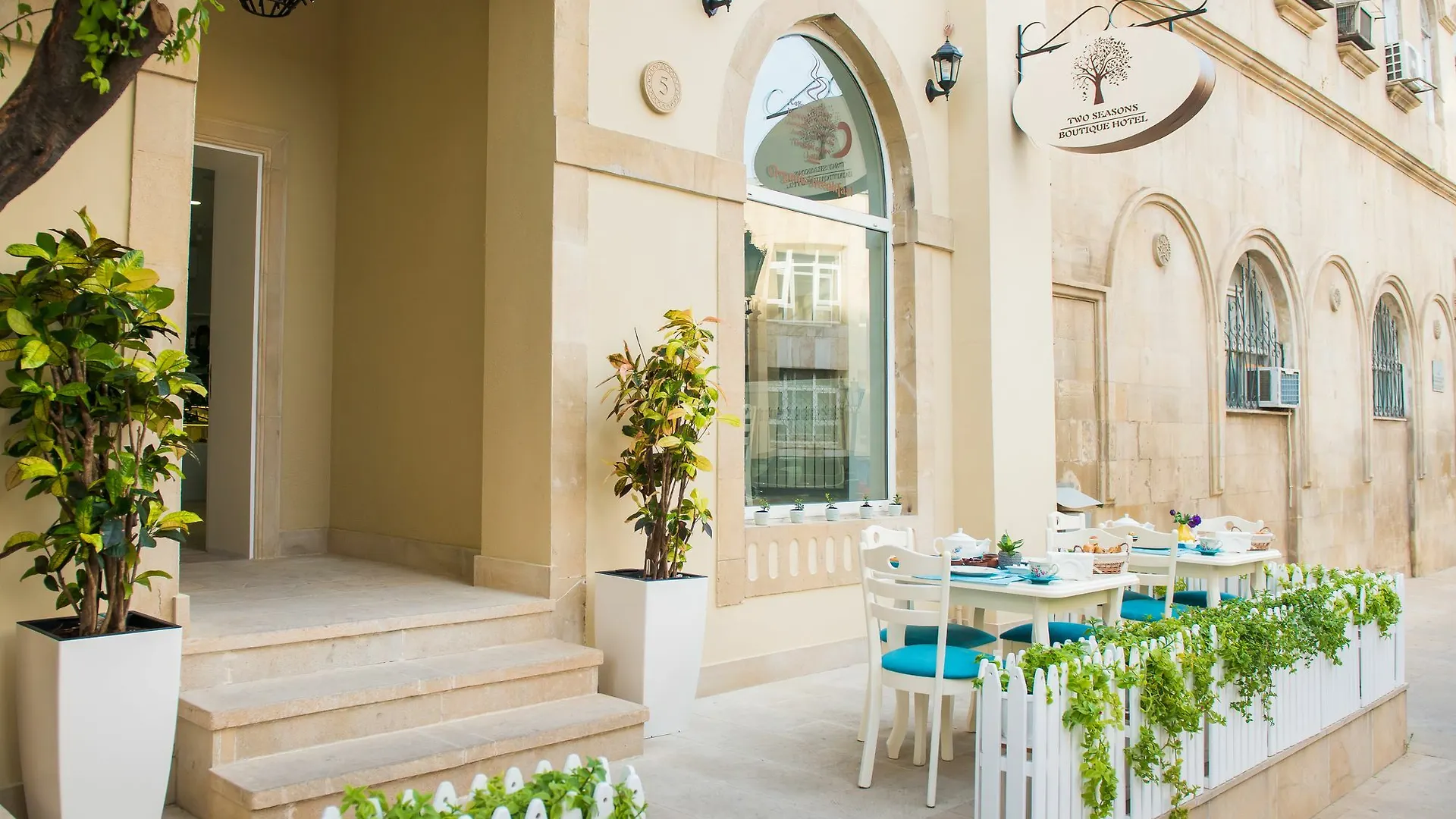 Two Seasons Boutique Hotel Baky